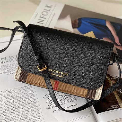 burberry 棉麻流蘇水桶包